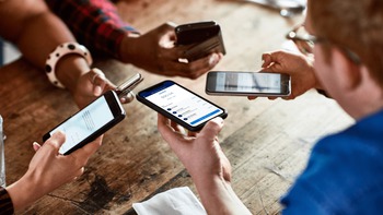 Gen Z - thế hệ thúc đẩy thanh toán không tiền mặt